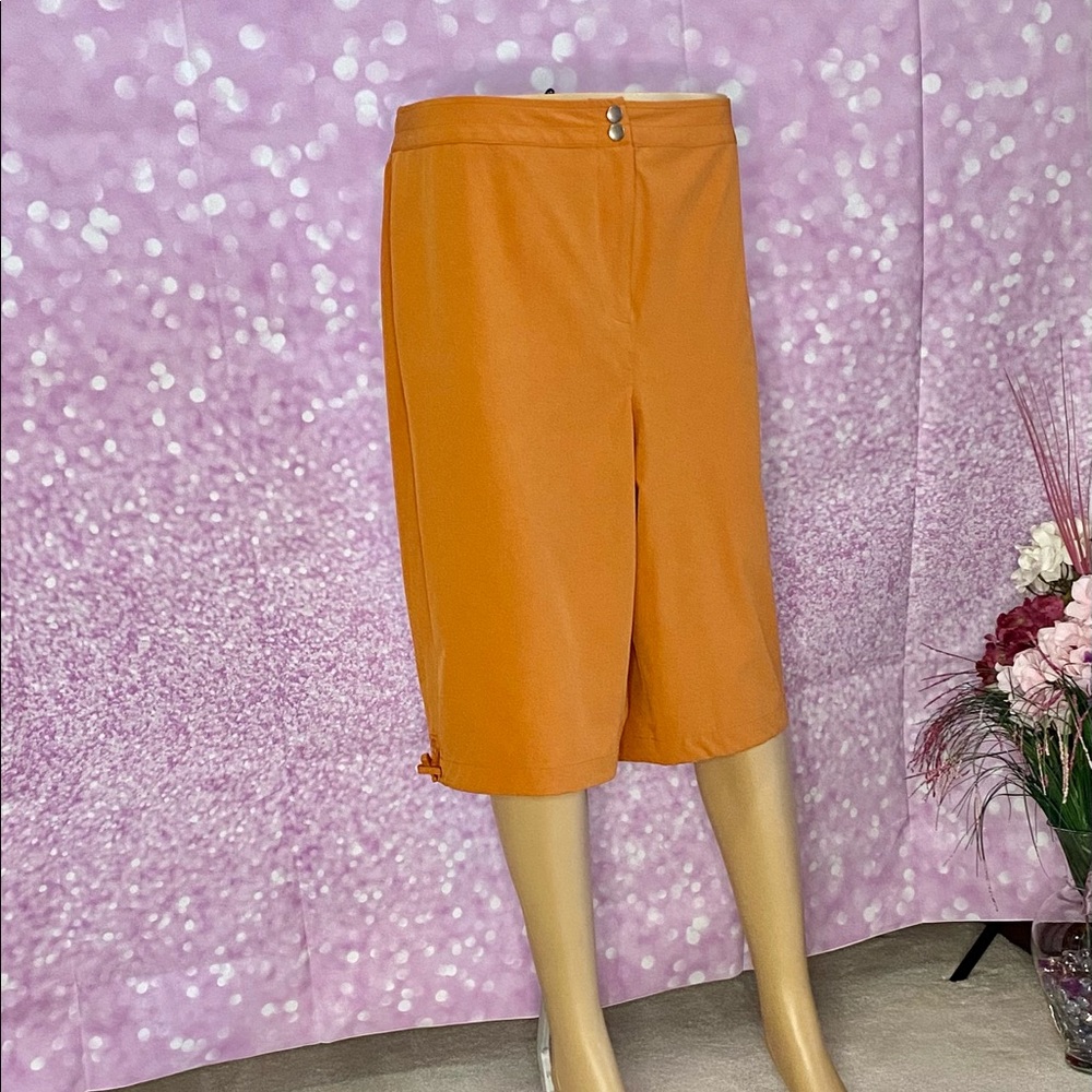 Chico’s Zenergy capris, soft and comfy with adjustable leg *see size chart* - Picture 6 of 15